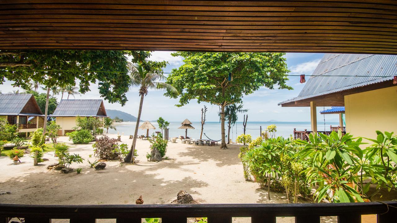 Tropicana Khophagan Resort Hotel 통살라 외부 사진